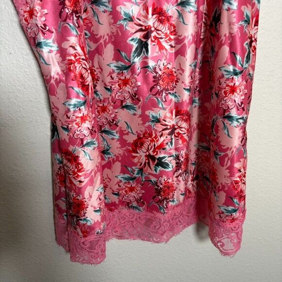 Venus Tank Top Women's XL Pink V-Neck Cami Satin Colorful Printed Adjustable - Picture 3 of 8